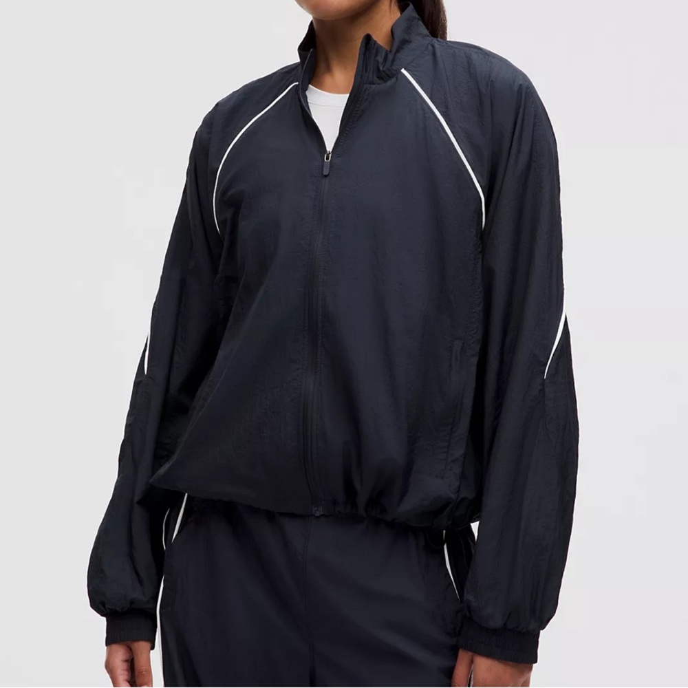 NWOT lululemon License to Train Lightweight Jacket